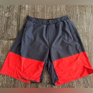 Men's Lululemon Athletic Shorts in Navy/Red